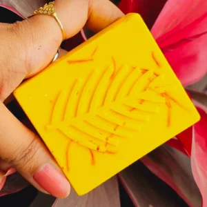 RUPKONNA BRIGHTENING SAFFRON GOAT MILK SOAP 100g-(1 PCS)